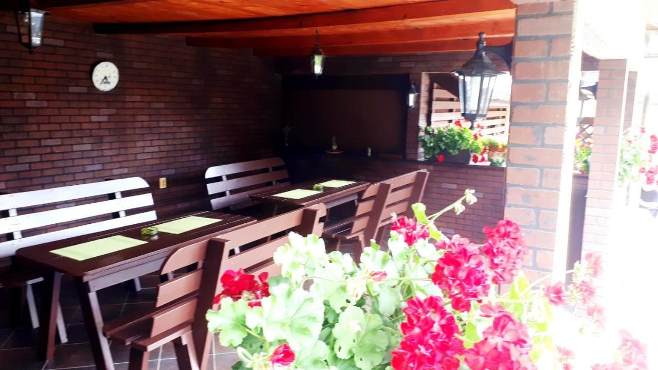 Silva House Hotel Deva Buitenkant foto